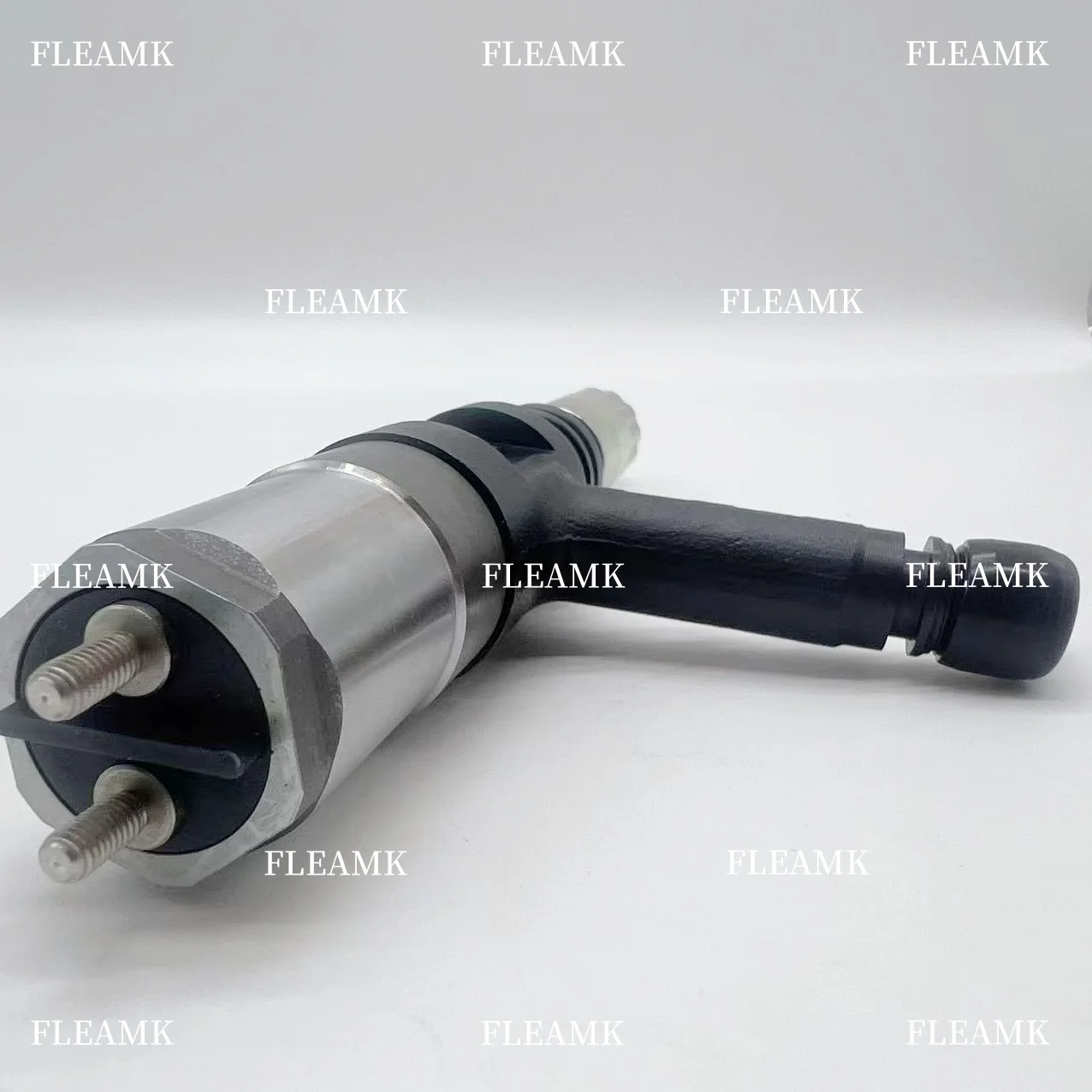 High Quality Diesel Common Rail Injector 095000-0562 6218-11-3100 for 6D140