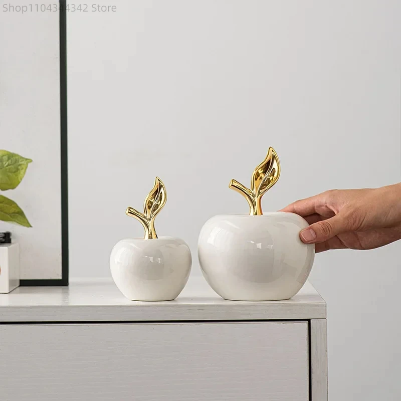 Gold-plated Ceramic Apple Statue Desk Decoration Ornaments Golden Apple Porcelain Sculpture Modern Artwork Room Aesthetic Decor