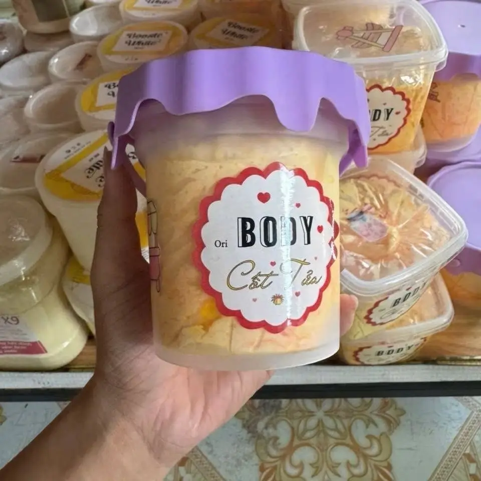 

Vietnamese whitening body lotion for seasonal skin hydration and removing pigmentation Kem body Tua xop 350gr