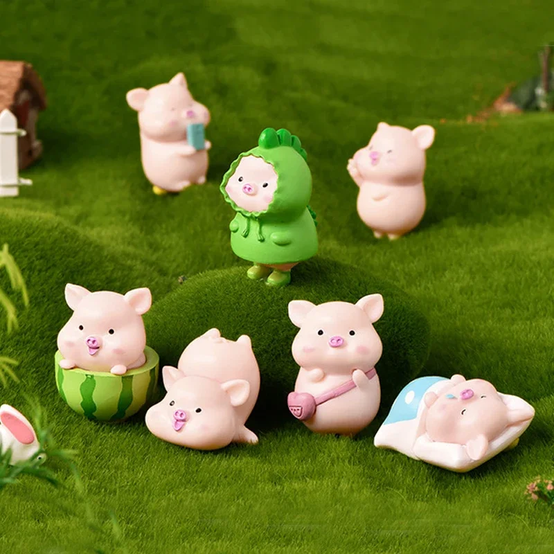 7Pcs/Set Cute Pig Miniatures Resin Micro Landspace Watermelon Pig Shaped Creative Desktop Ornament Craft Gifts