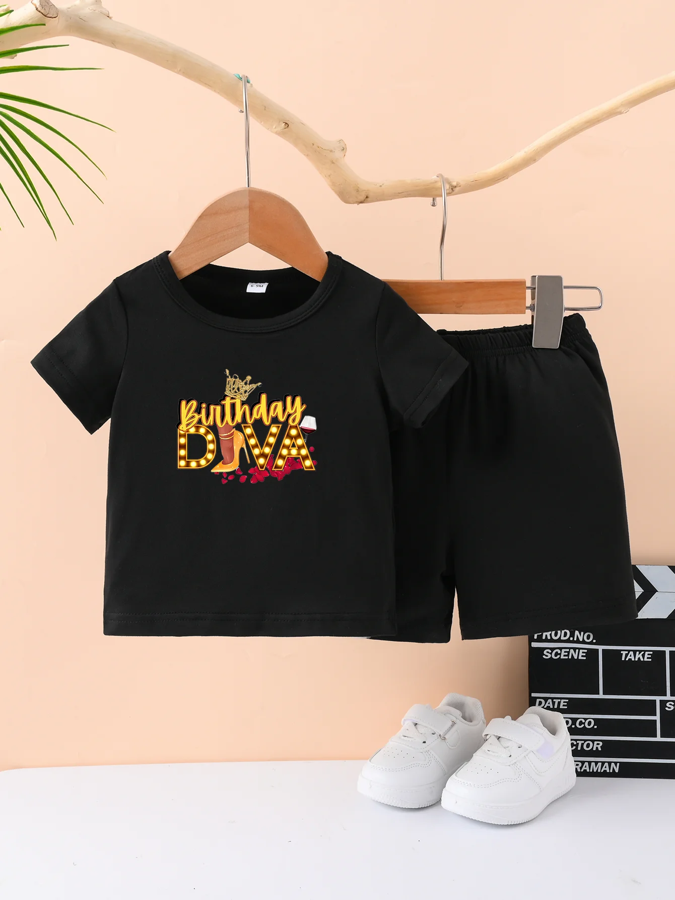 Summer New Male And Female Baby Short Sleeve Black T-Shirt Round Neck Pullover Top +  Casual shorts