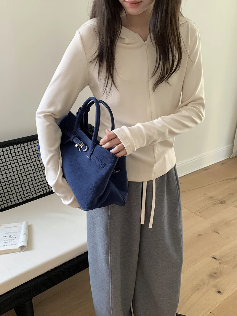 

Autumn and winter women's casual solid color half zipper hooded long sleeved T-shirt, soft and comfortable top