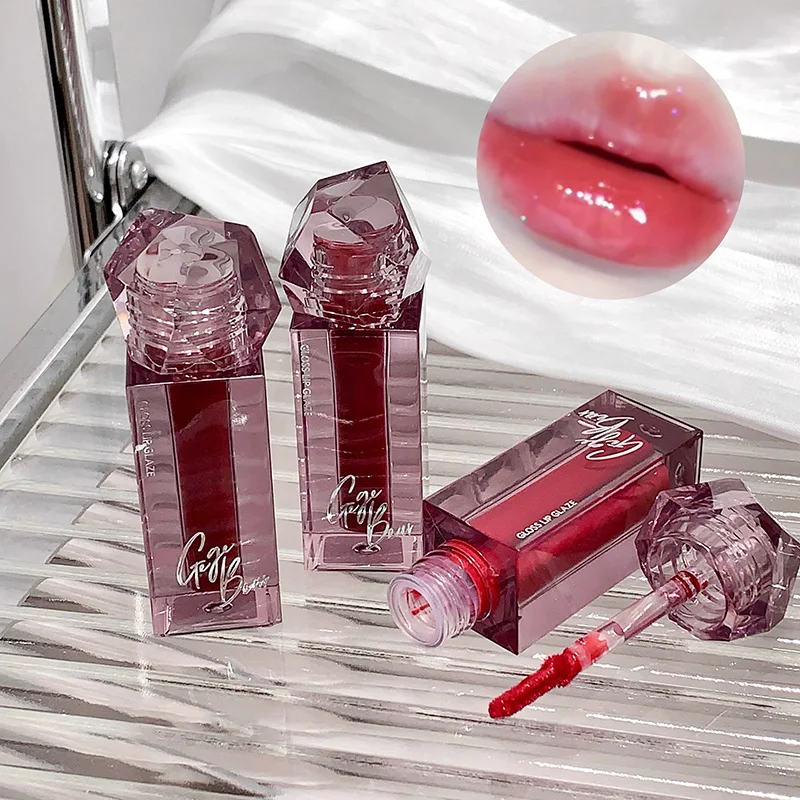 ゲゲベア グラス質感リップグロス、自然な白さ、色落ちしにくい、クリスタルのようなぷっくり唇、高級感のあるライトメイクルック