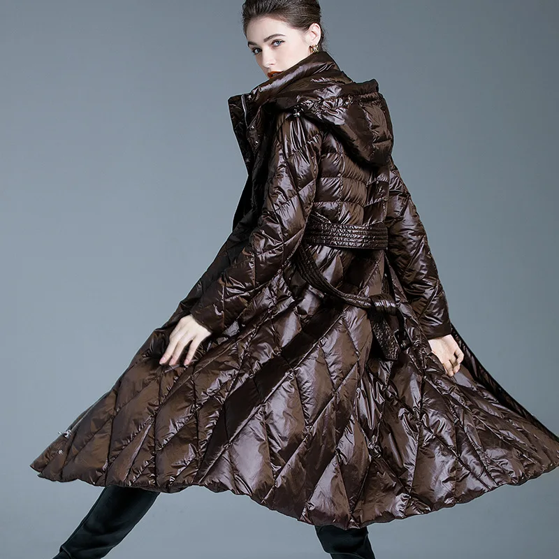 Chaqueta de plumón de pato para mujer, abrigos cálidos de lujo, ropa acolchada ligera, prendas de vestir exteriores con relleno largo, invierno, 2023