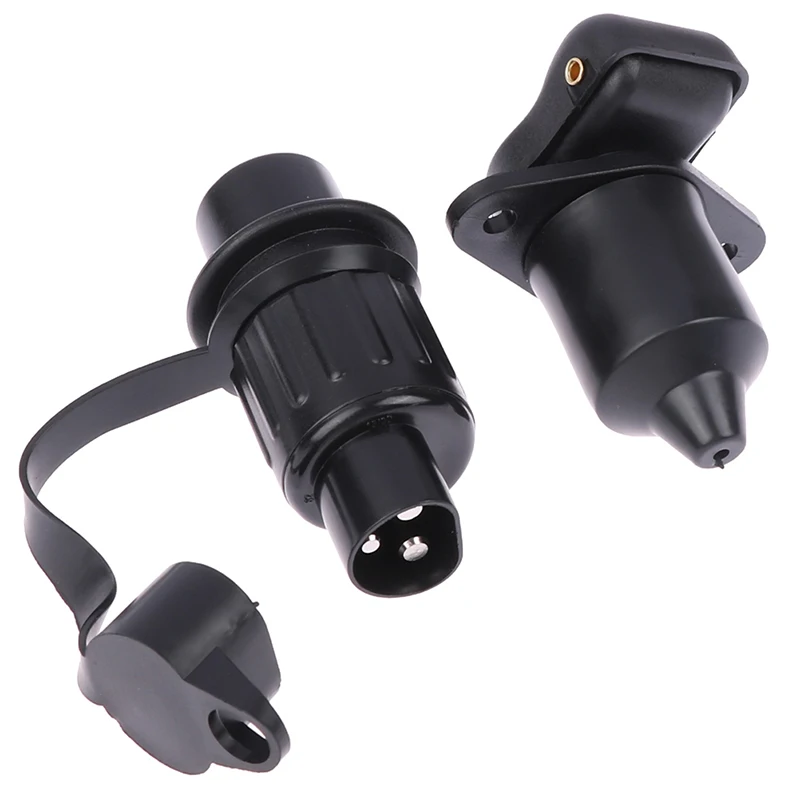 1pc Trailer Plug Adapter Motorhome Power Cord Socket Connector Plug Socket 3-pin European-Style Car Trailer Adapter Truck