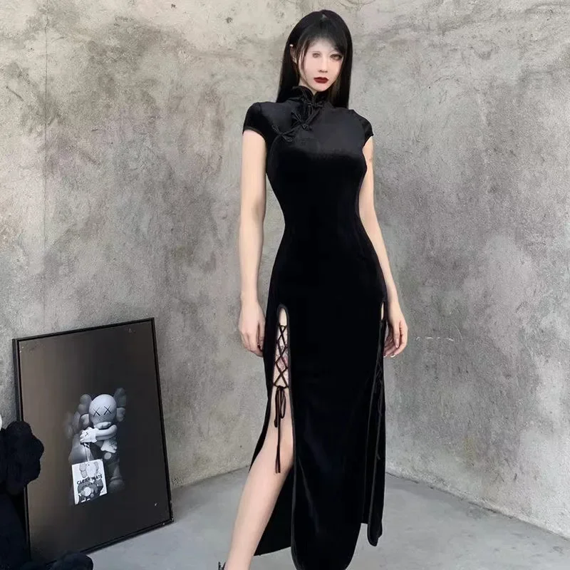 Vintage Chinese Style Velvet Cheongsam Dress Side Slit Elegant Long Dress For Tall Women Cool Black Color