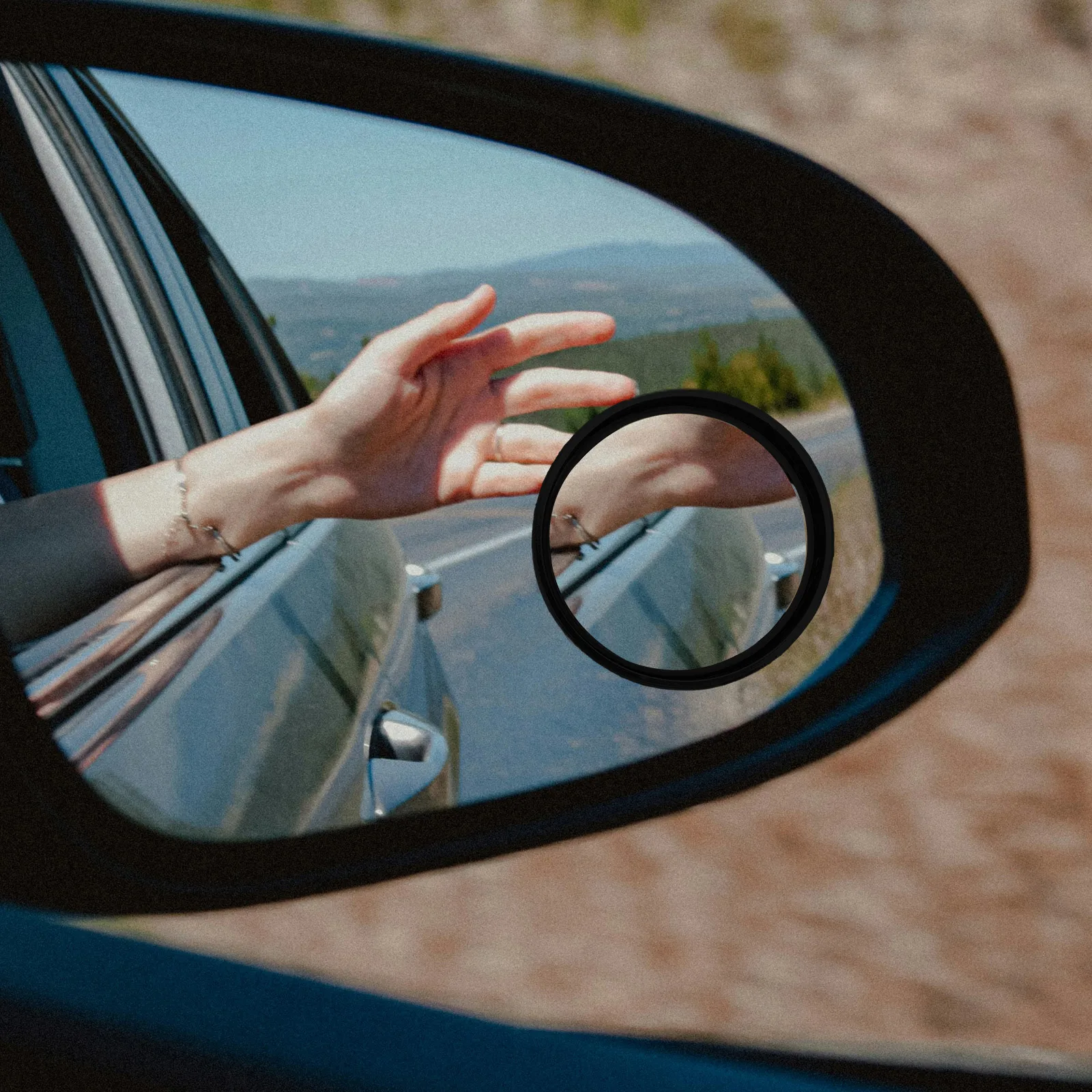 

Mirror Suction Cup Wide Angle Rear Car Side Blindspot 360 Degree Adjustable High Definition Mirror Surface