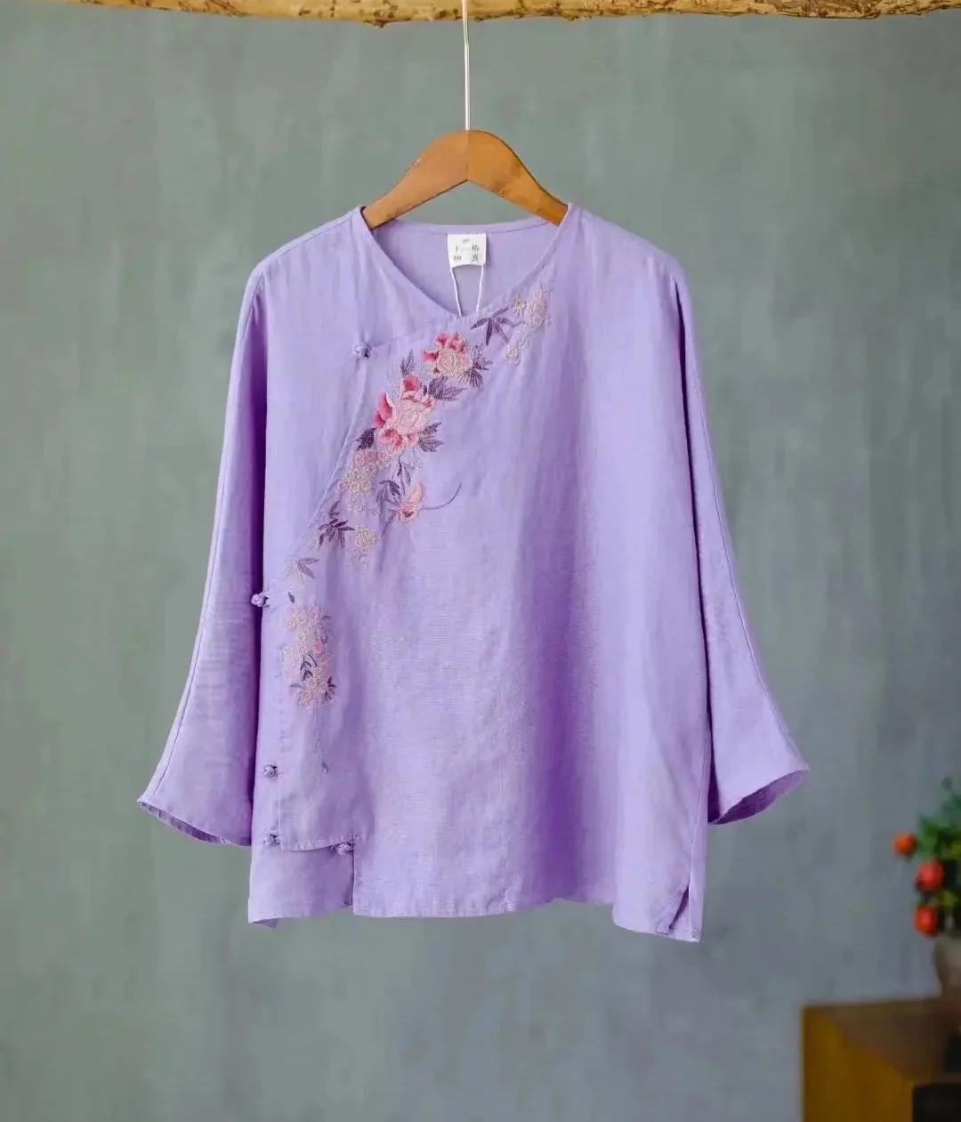 Блузки в китайском стиле, винтажные льняные топы с вышивкой, чайная одежда, рубашка, весенние повседневные шорты, пальто, женская одежда Блузки в китайском стиле, винтажные льняные топы с вышивкой, чайная одежда, рубашка, весенние повседневные шорты, пальто, женская одежда