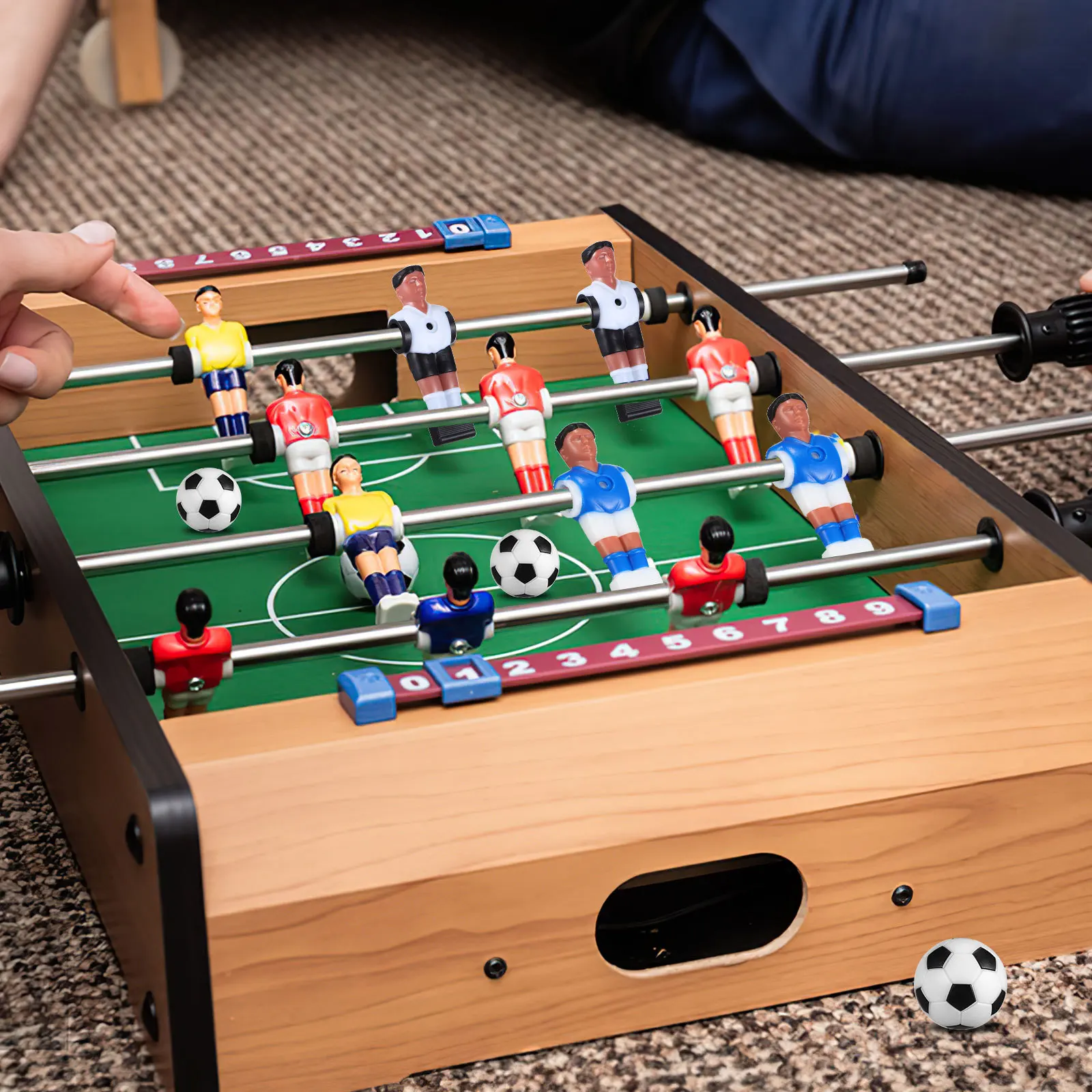

4Pcs Foosball Player Statues Different Appearance Sturdy Resin Easy to Install Various Gameplay Possibilities Mini Soccer Game
