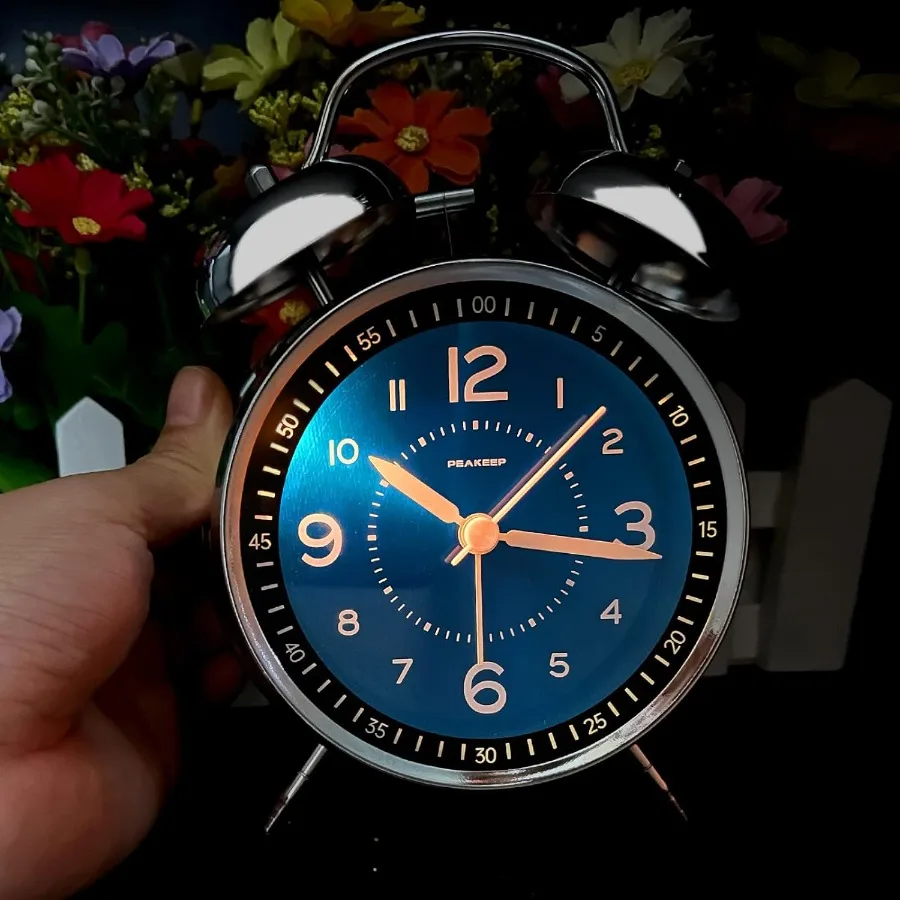 Loud Alarm Clock for Heavy Sleepers Adults Metal 4.5 Inches Twin Bell Battery Operated Alog Alarm Clocks for Bedrooms tion Jewe