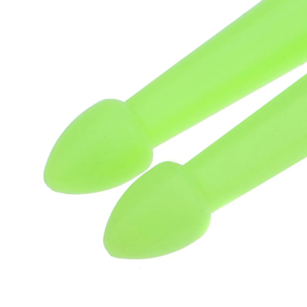 

1Pair Drumsticks High Quality Nylon Lightweight Impact Resistant for All Drums Minimalist Design Ideal Drum Accessory Gift