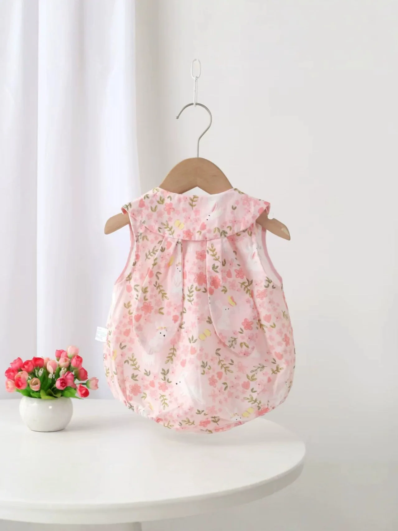 2026 Summer Baby Girls Rabbit Bodysuits Floral Print Cotton Sleeveless One Pieces Newborn Peter Pan Princess Jumpsuit