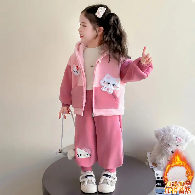 

Зимняя толстая теплая толстовка с милым котенком для девочек, 2 шт., новинка 2025 года, мультфильм, аниме, корейское издание, модный комплект спортивной одежды, повседневное милое пальто
