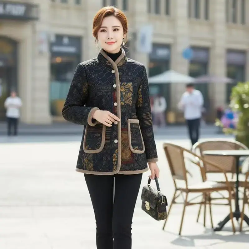 Nueva chaqueta de algodón de invierno para mamá, gran oferta, temporada, recién llegado, abrigo de ajuste informal con forro polar grueso para mujer