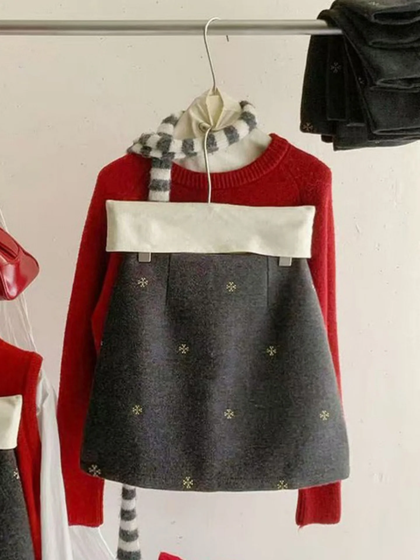 

Темно-серая шерстяная юбка А-силуэта в корейском стиле с высокой талией, новая весенняя коллекция, женская модная повседневная юбка для города и офиса