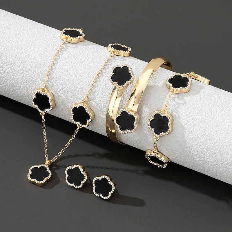 

5pcs Lucky Five-petal Flower Women's Jewelry Set, Fashion Flower Bracelet + Necklace + Earrings + Bracelet + Ring Set, Birthday