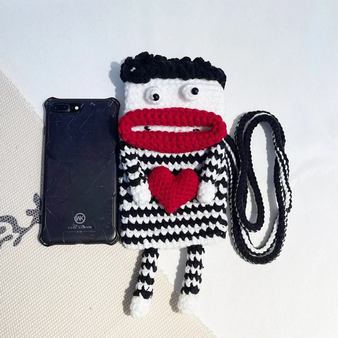 Handmade Knit Handbag Women Girls Phone Bags Cartoon Crossbody Bag  Sausage Mouth Small Messenger Bag Coin Purse  Woolen bag