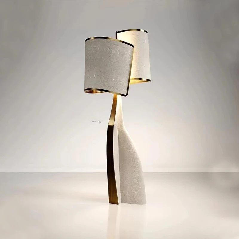 

Постмодернистский минималистский скандинавский роскошный торшер минималистский дизайн гостиной или офиса торшер украшение