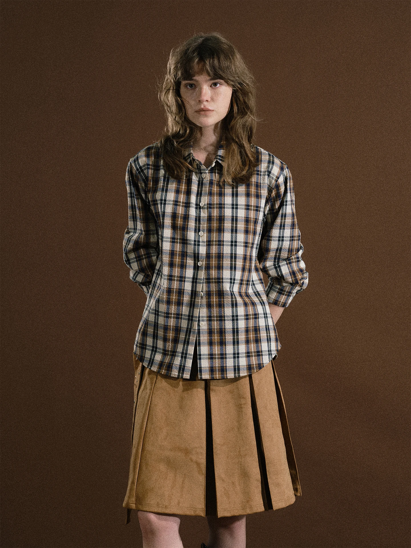 

Retro Sle Slim Fit irt with Pleated Sve Design Seven Quarter Sve Collar Polyester Blend Moisture ng