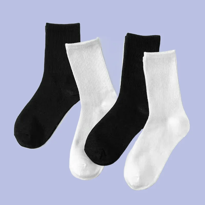 

5 Pairs 2024 New Fashion Top Quality Men Black White Comfort Middle Tube Streetwear Soft Breathable Cotton Casual Sports Socks