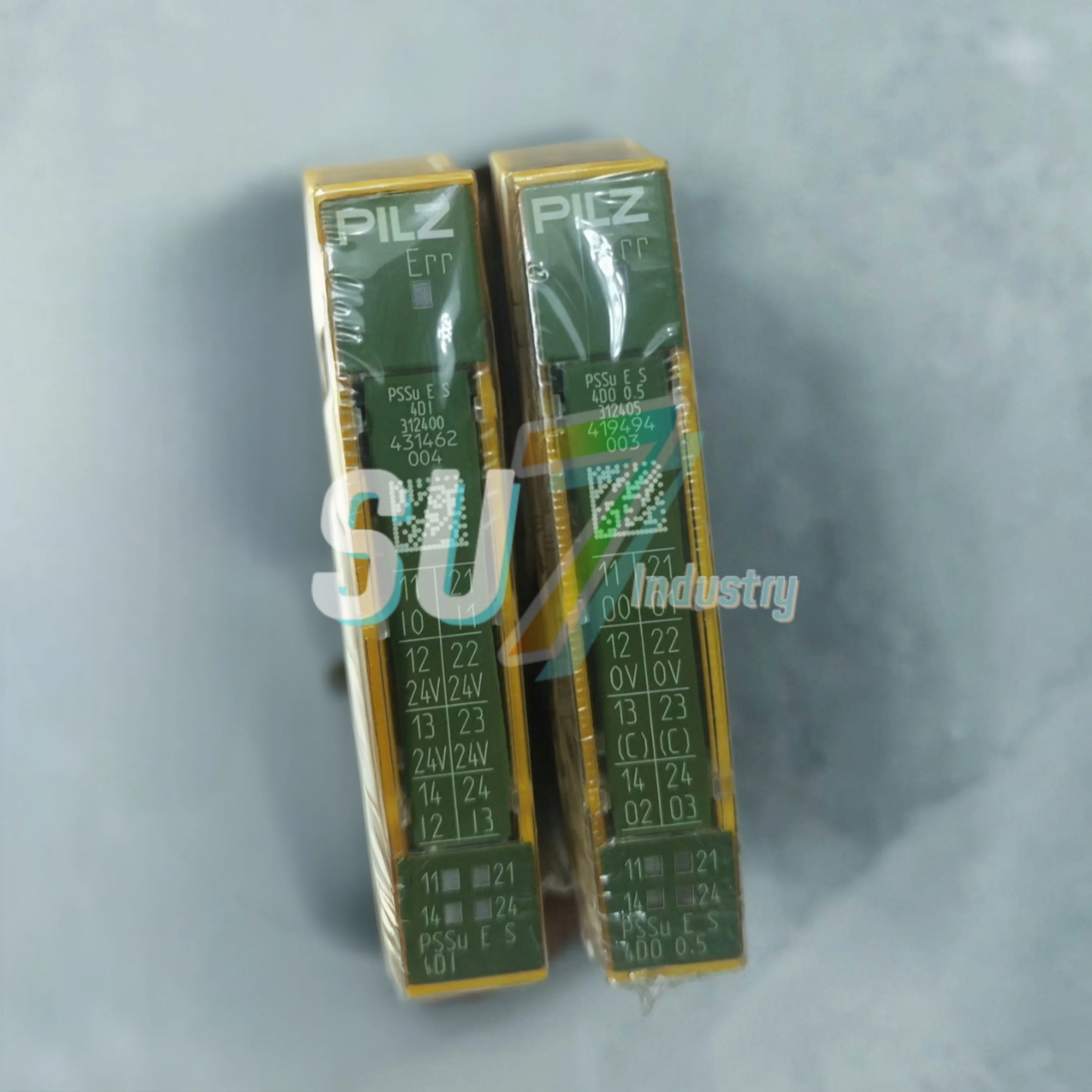 وحدة PLC جديدة في المخزون 312400 PSSu E S 4DI 312405 PSSu E S 4DO 0.5 312406 PSSu E S 4DO 0.5-D 312430 PSSu K S 16DI