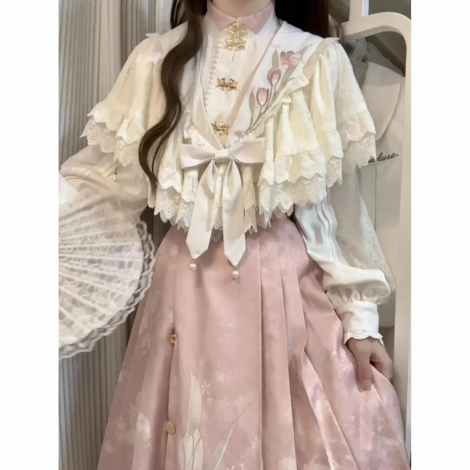 

Улучшенный комплект в китайском стиле, милая кружевная шаль с вышивкой, рубашка с длинными рукавами, юбка-лошадь, комплект из 3 предметов, элементы национального стиля Hanfu