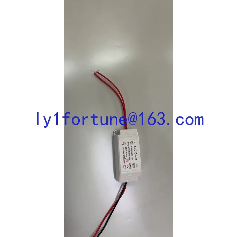 The special drive power supply for hairdressing lamps is suitable for floor-to-ceiling and wall-mounted lamps.48-120V, 36V power