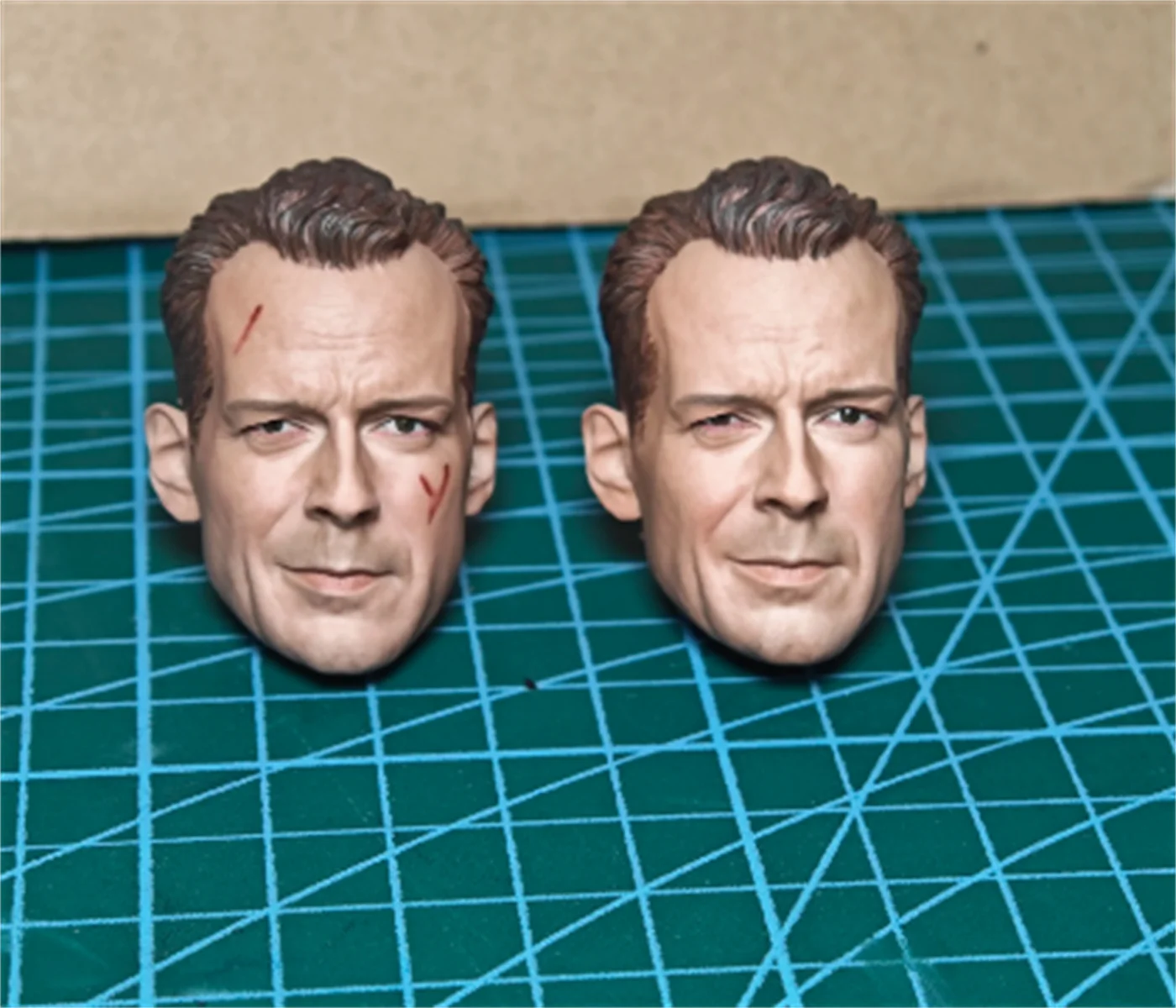 

Масштаб 1/6, скульптура мужской головы Брюса Уиллиса, обычная/поврежденная голова актера из фильма, резьба по головы, аниме, подходит для 12 дюймов, TBl, экшн-фигурка