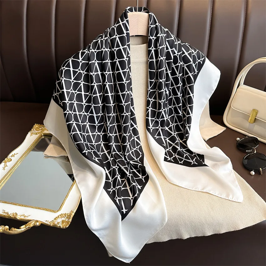 New Fashion Luxury Printing 90*90CM Women Scarf Satin Twill Square Big Shawl Elegant Headscarf Beach Sun Protection Bandana