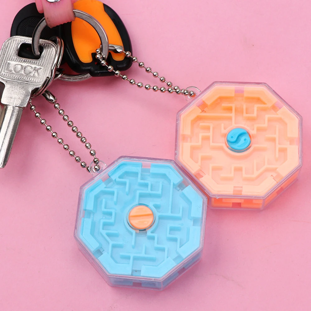 6 Pcs Fun with Key Chain 3D Stereo Beads Maze Toys Kids Birthday Party Gift Giveaway Game Guest Gift Piñata Carnival Kids Prizes