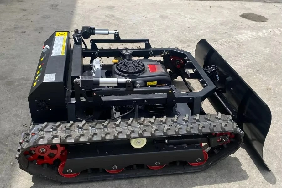 Loncin 608CC Remote Control Robotic Lawn Mower with Navigation, Multifunctional Industrial Outdoor Cutting Width 900mm