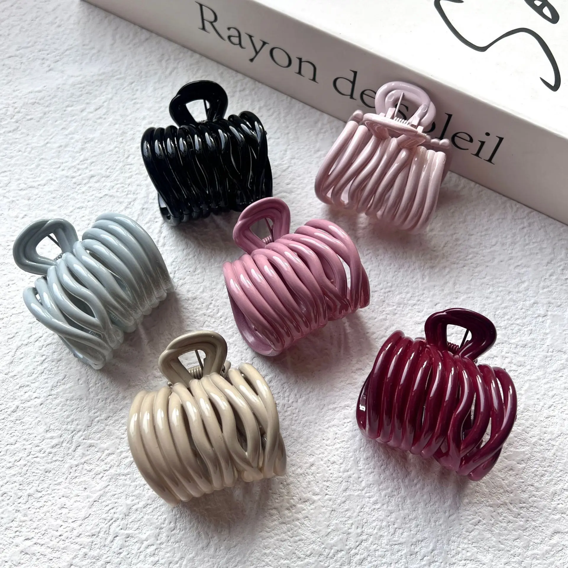 

Candy Color Ponytail Clip Color Korean Simple Ponytail Hairpin Sweet Versatile Hair Grab Clip Women Girls Hair Accessories New