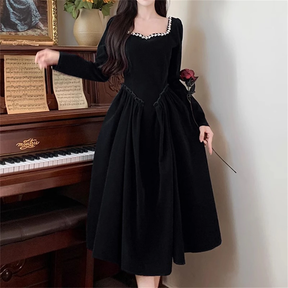 

Sexy women's dress New Year's Gift Shrinking waist makes you look slimmer Hepburn style long dress