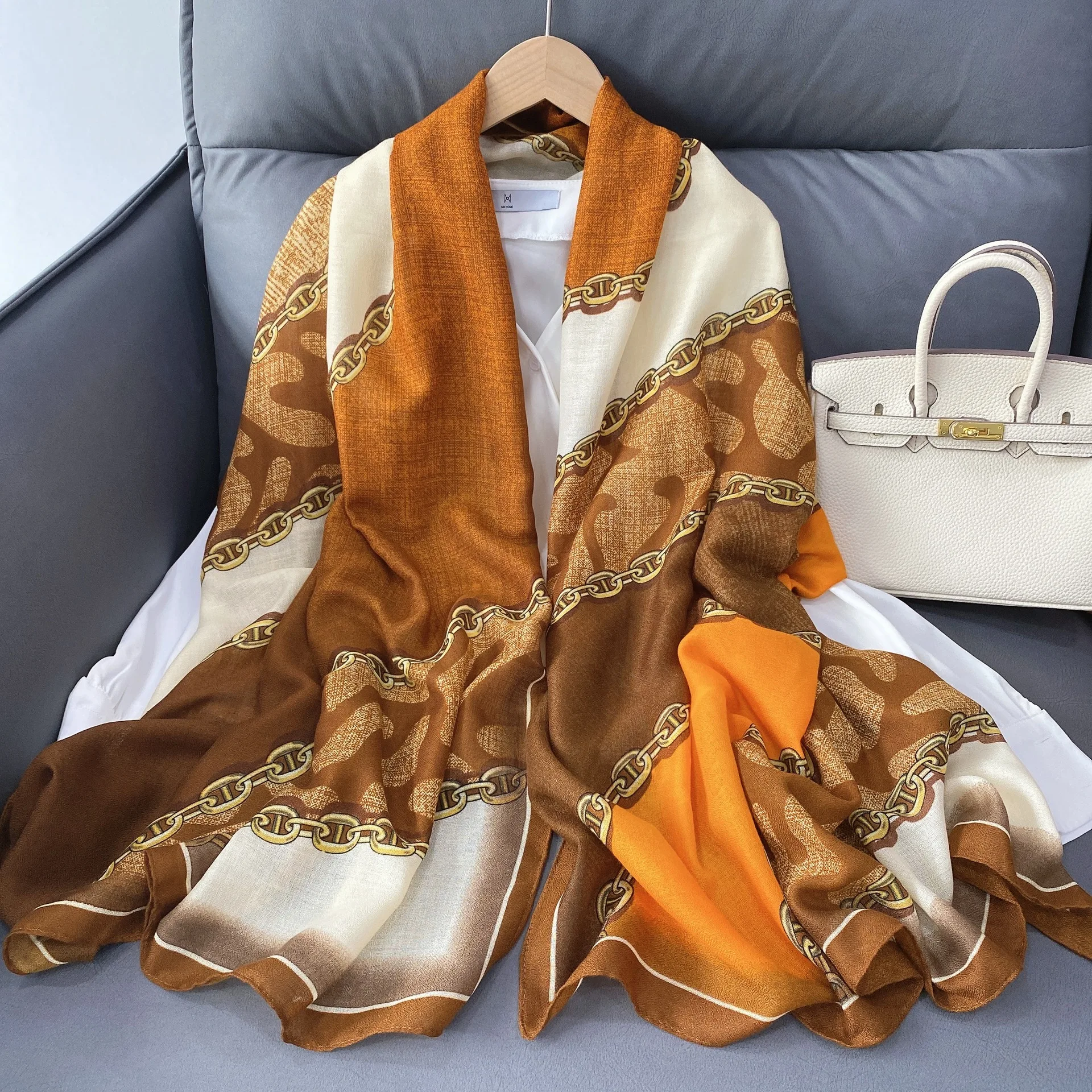 Summer air-conditioning office shawl multi-purpose women's new cotton and linen feel scarf with fashionable foreign style gauze