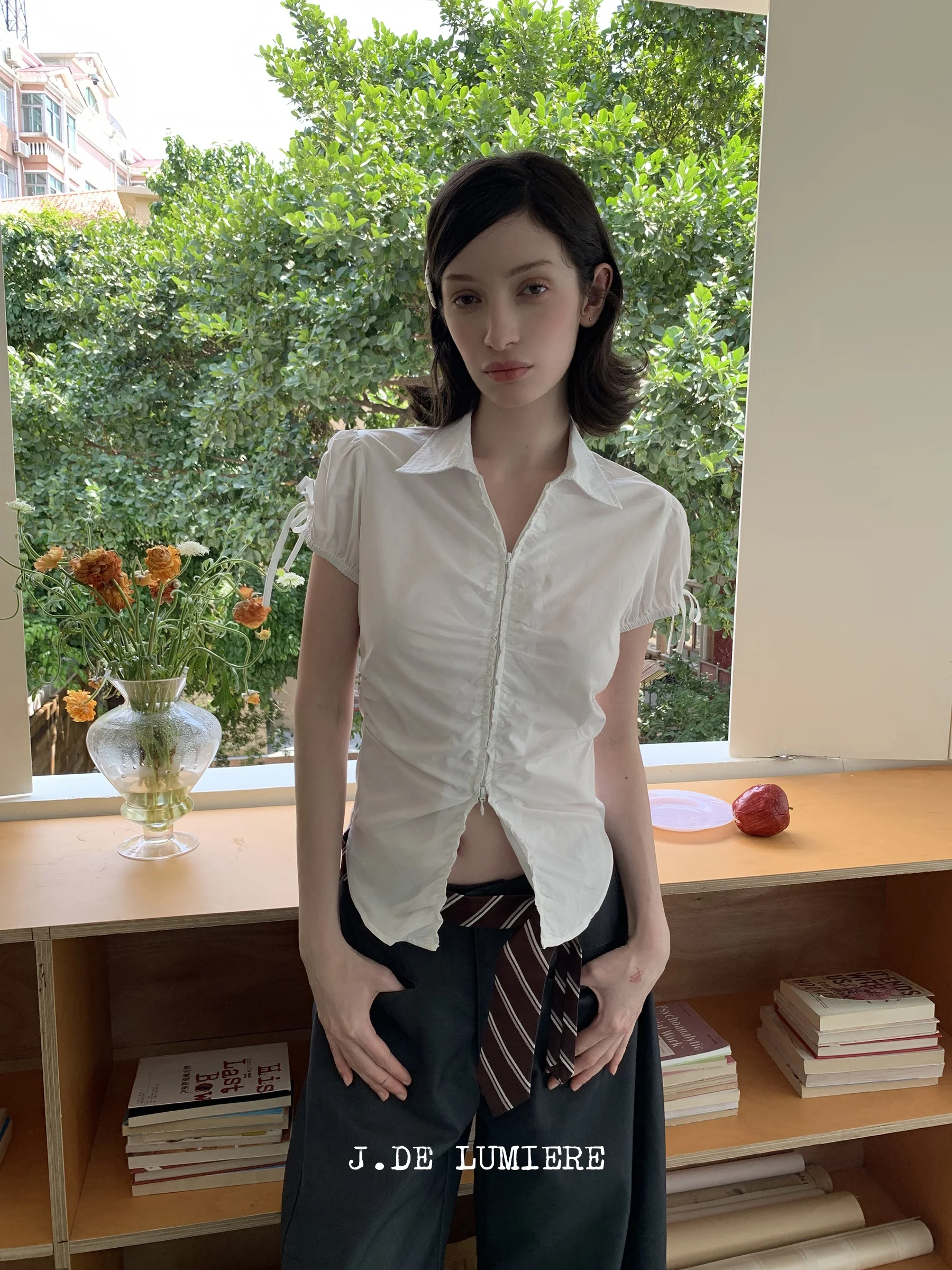 

Женская приталенная белая рубашка JDE с завязками на талии, коротким рукавом, из хлопка, с молнией на воротнике, однотонная, летняя