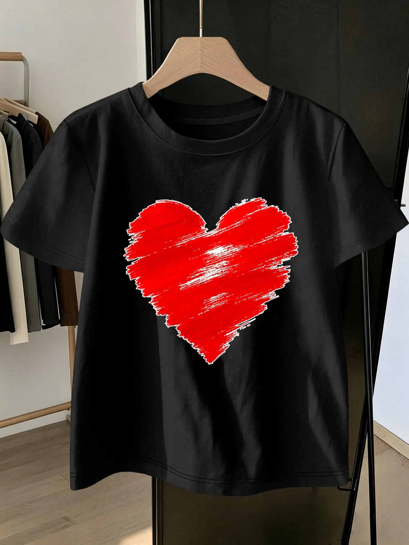 Cute Hand Painted Red Heart Print Graphic Kids Tee Boys Girls Family Matching Cotton Crew Neck Short Sleeve Soft Summer Tee