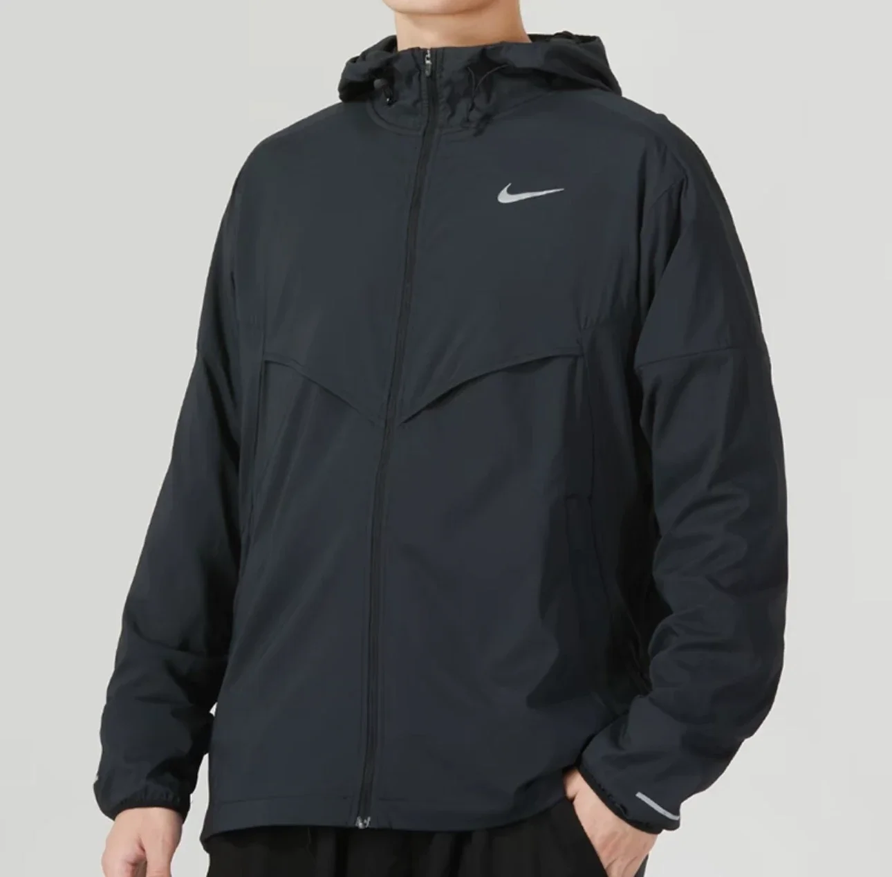 

Nike WINDRUNNER Hooded Casual Jacket Men's Black