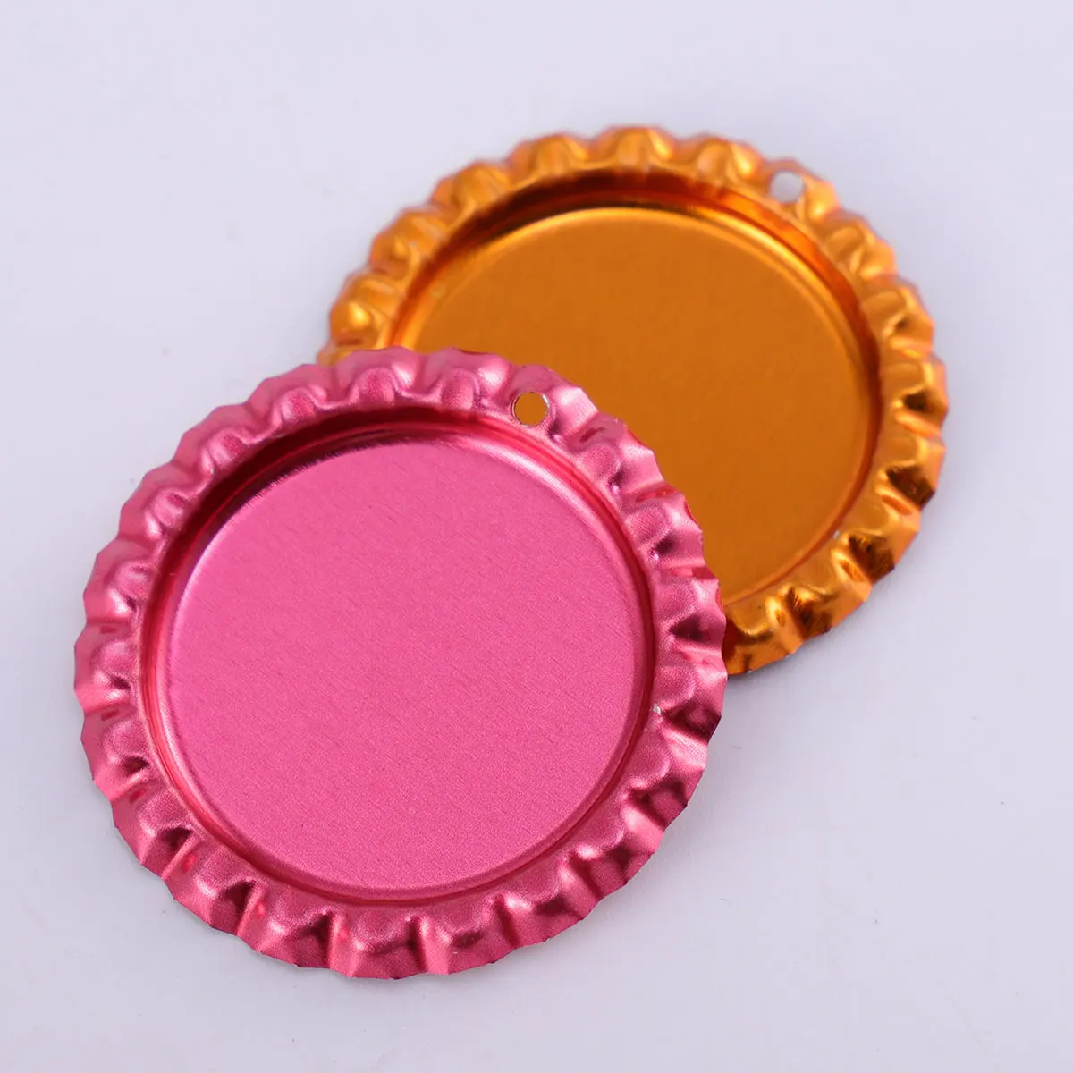 

50Pcs Beer Bottle Cap Flattened DIY Set for Jewelry Making Photo Pendants Craft Charms Flat Beer Caps Flattened Bottle Cap