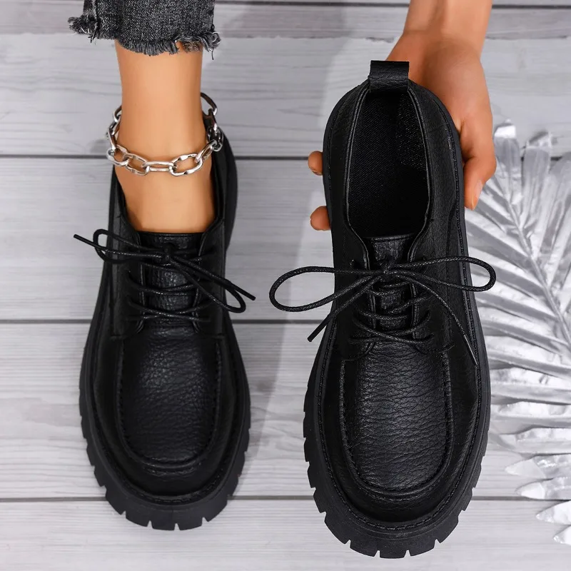 

2025 Hot Selling Women Shoes Leather New Spring Style Women Loafers Round Toe Casual Platform Comfortable Shoes