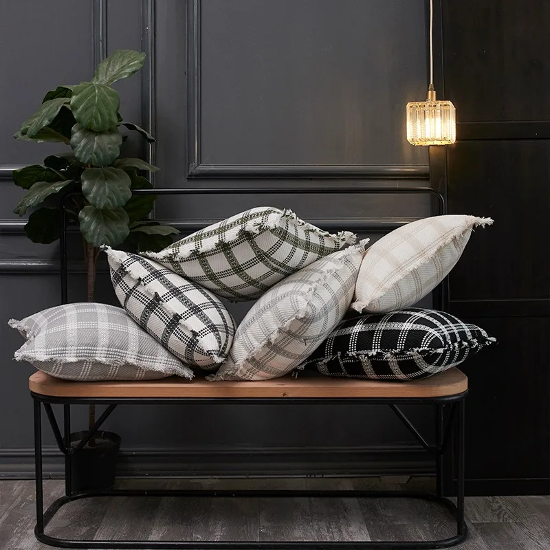 

2-Piece Polyester Cotton Plaid Woven Cushion Cover Fashionable Whisker Edge Pillowcase Nordic Home Decor Pillow Cover for Sofa