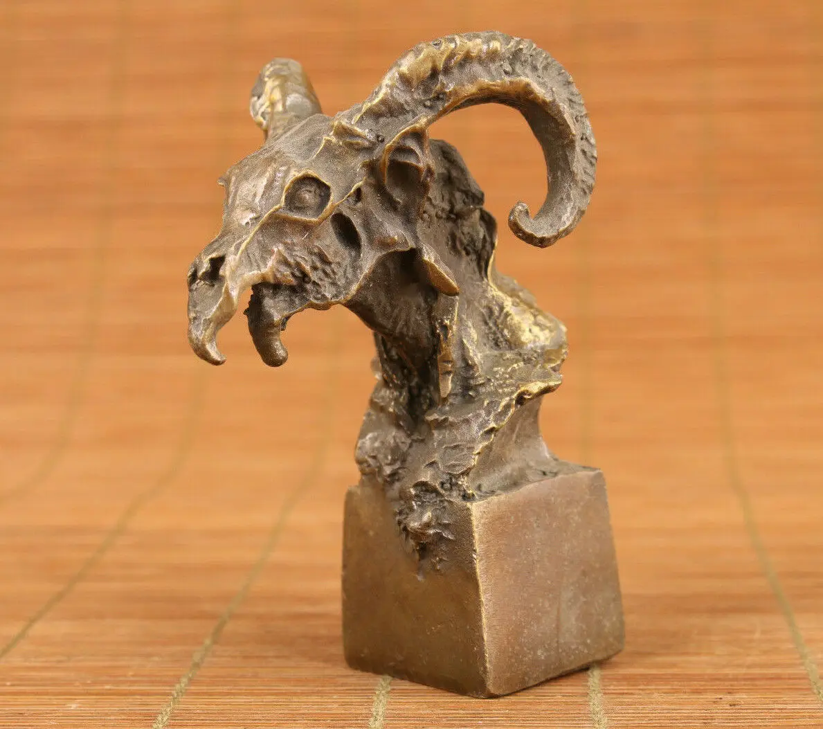 chinese bronze evil sheep Statue Tea pet collection Art Deco seal