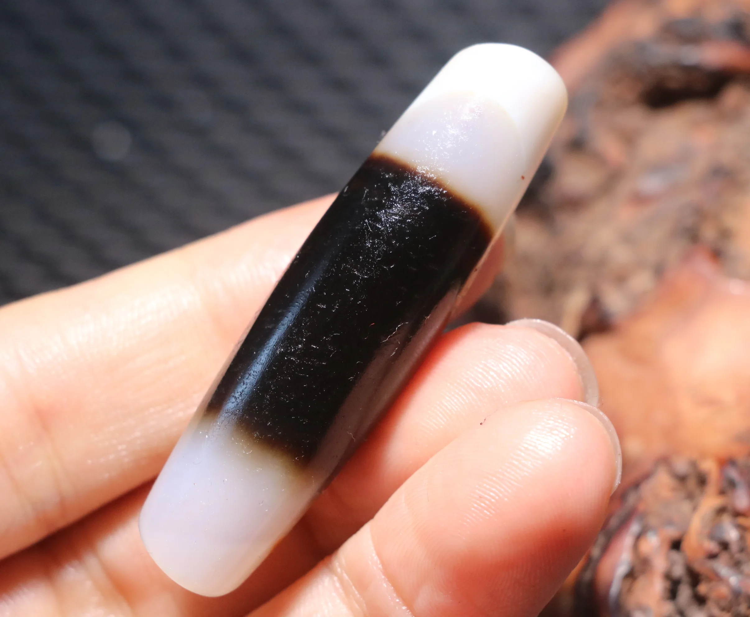 

Ultra Power Energy Tibetan Old Agate One Wide Line Healer Medicine Rain Drop Hole dZi Bead Pendant Gem Amulet Treasure Jewelry