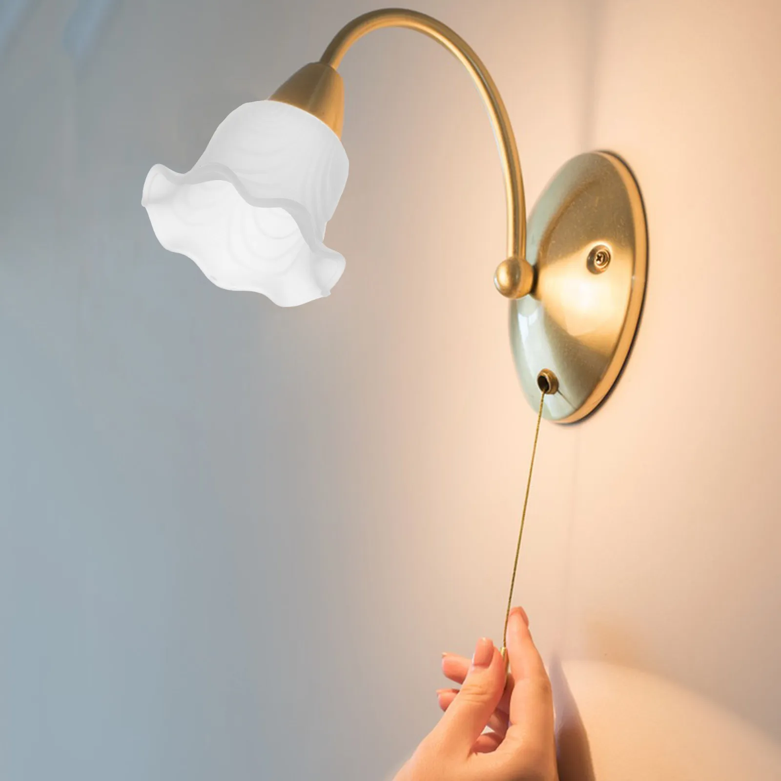 ガラスランプシェードモダンロマンチックペンダントライトカバー小さな花白い天井ライトシェード直径43ミリメートル透明ガラスランプシェード