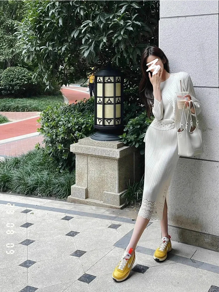 Half-body Skirt Temperament Fashion Casual Elegance Gentle Pure Colour Slim Pleated Medium-length Skirt Miyake 2025 Summer New