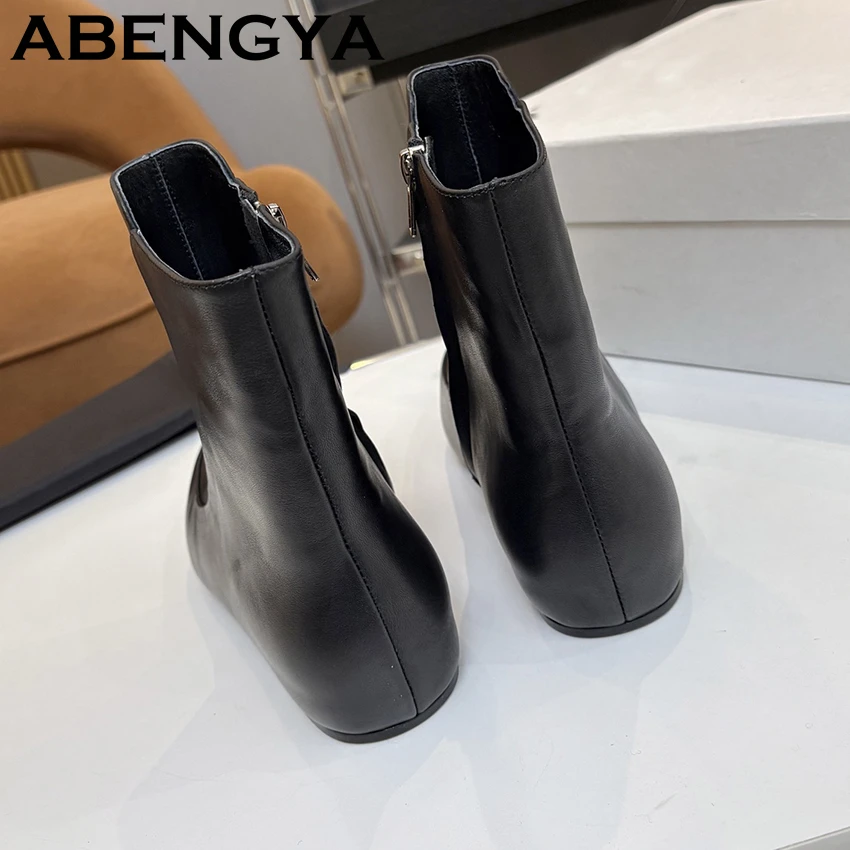 2025 الخريف موجزة جلد طبيعي حذاء من الجلد النساء جولة تو الجانب سستة تشيلسي الأحذية الإناث النمط البريطاني قصيرة بوتاس موهير #3