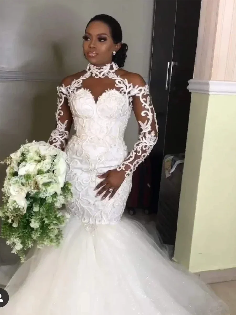 Customized Latest African Mermaid Wedding Dresses Elegant Halter Long Sleeves Lace Appliques Beads Bridal Gowns Vestido De Noiva