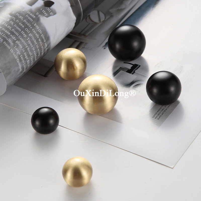 4PCS Solid Pure Brass European Round Ball Furniture Knobs Drawer Pulls Cupboard Wardrobe Kitchen Shoe TV Wine Cabinet Pull Knobs