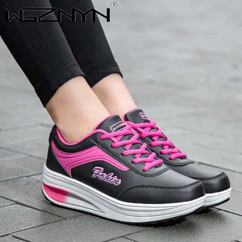 الفاخرة النساء العلامة التجارية أحذية رياضية النساء حذاء كاجوال منصة تنفس المتسكعون 2026 جديد أنثى حذاء رياضة Zapatos De Mujer حجم كبير