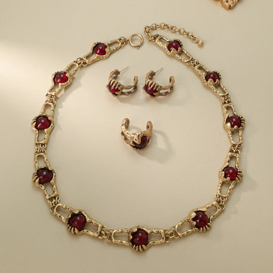 

Винтажный женский комплект из сплава в стиле ретро, серьги, кольцо, ожерелье