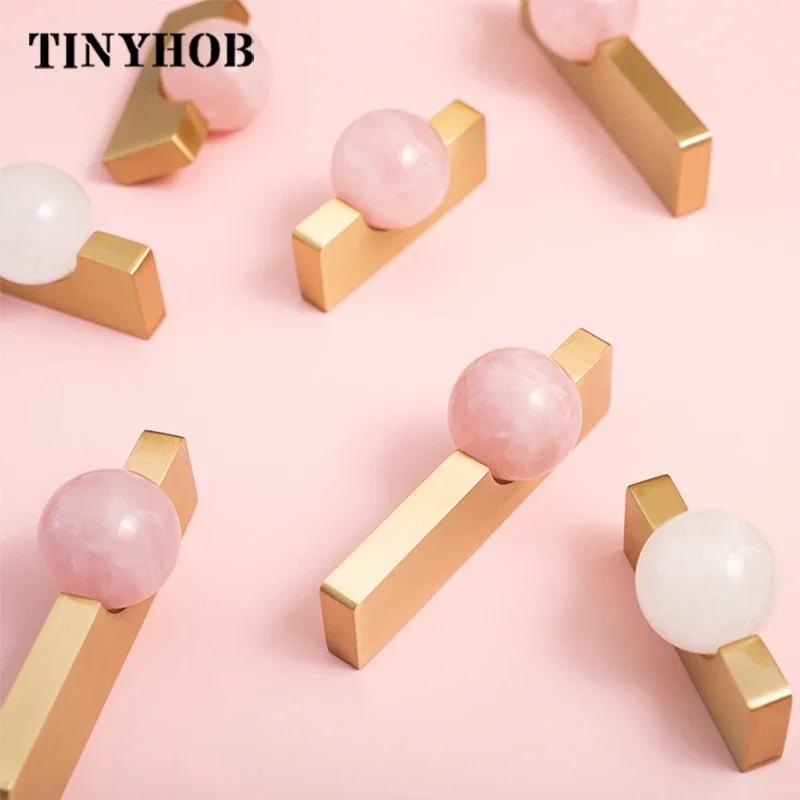 

White Crystal Ball+Brass Furniture Handles Cupboard Drawer Pull Kitchen Cabinet Knobs Wardrobe Hardware Drop Shipping Available